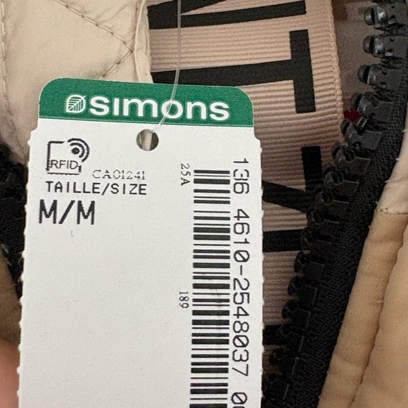 Point Zero Ultralight Puffer Jacket – Size M - Picture 5 of 16